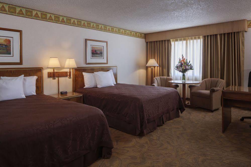 High Desert Inn Elko Extérieur photo